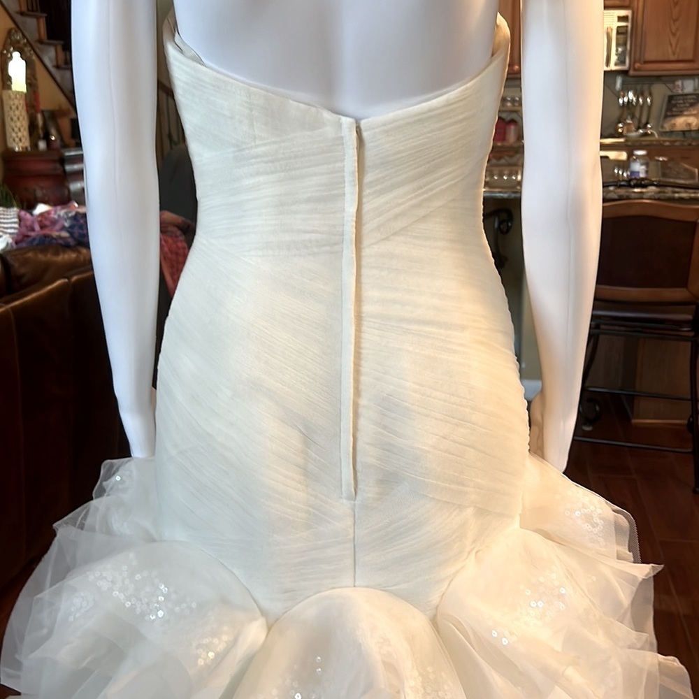 Vera Wang wedding gown from David Bridal. Brand new with tag - Picture 6 of 14